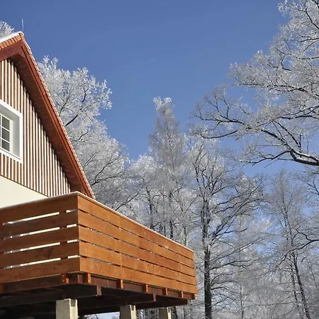 Space * 斯克拉斯卡波伦巴