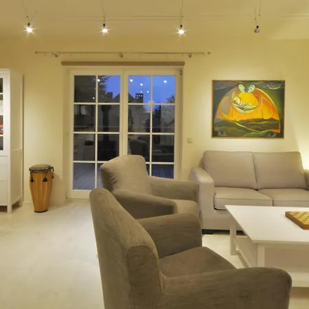 Space 斯克拉斯卡波伦巴